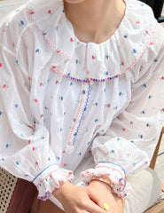 Floral Embroidery Blouse